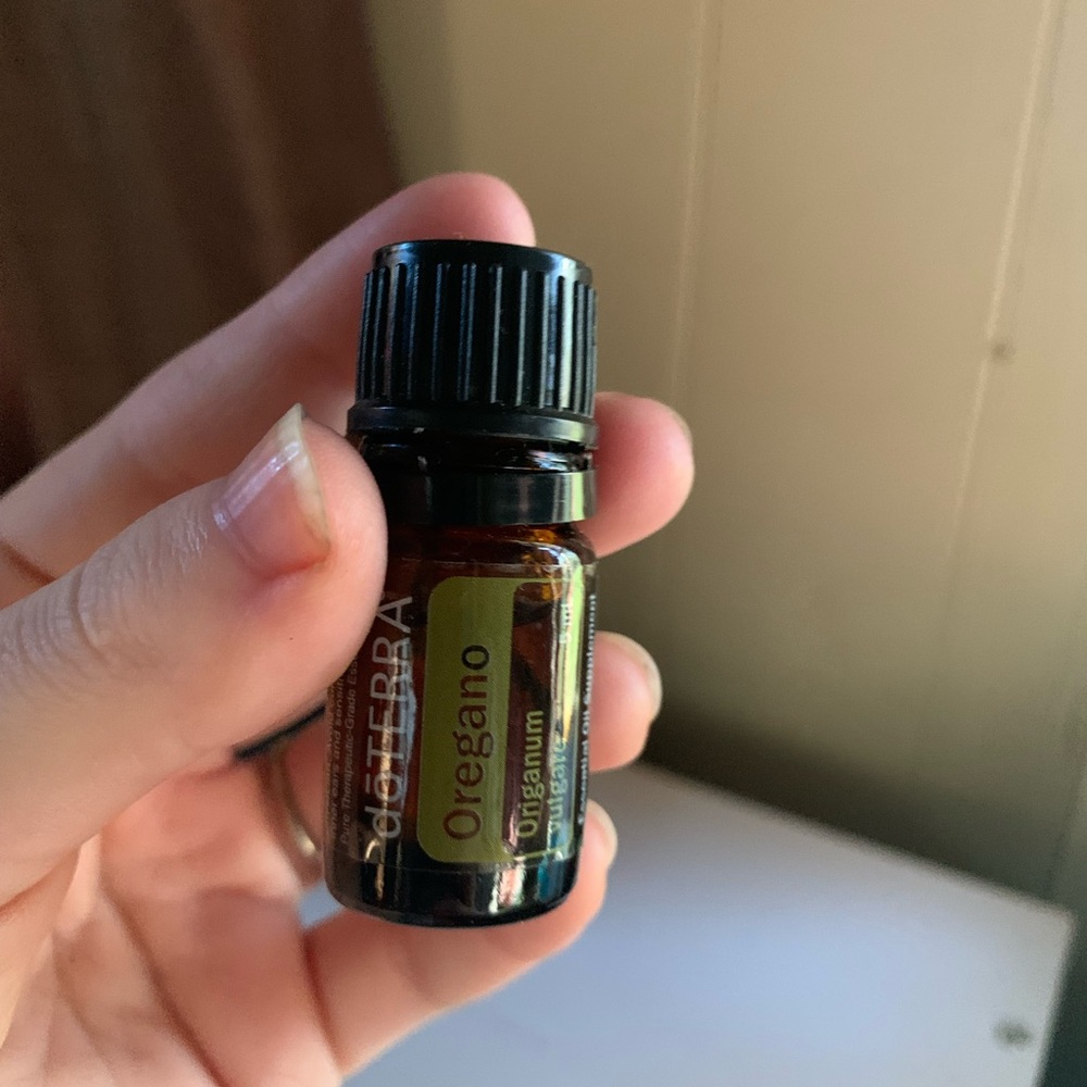 DōTERRA OREGANO essential oil